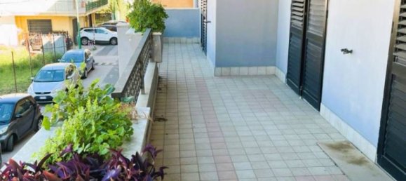 3 bedrooms Apartment in Mondragone, Italy No. 160852 5