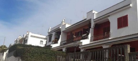 Casa de 5 habitaciónes en Anzio, Italy No. 200787 7