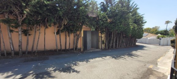 4 bedrooms Villa in Marbella, Spain No. 136909 6