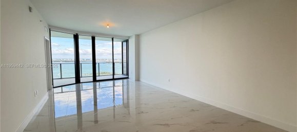 3 dormitorios propiedad comercial en alquiler en Miami, Miami-Dade, Florida, USA № 614258 5
