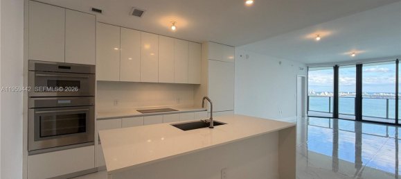 3 dormitorios propiedad comercial en alquiler en Miami, Miami-Dade, Florida, USA № 614258 29