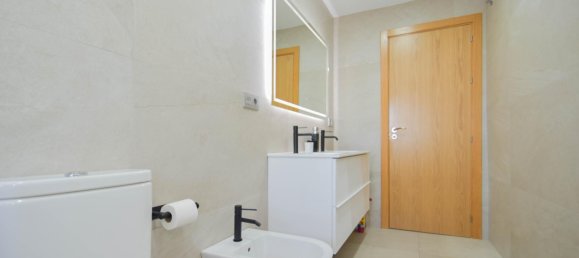 Apartamento de 2 dormitorios en Granada, Spain No. 166472 12