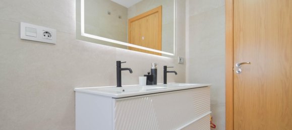 Apartamento de 2 dormitorios en Granada, Spain No. 166472 14