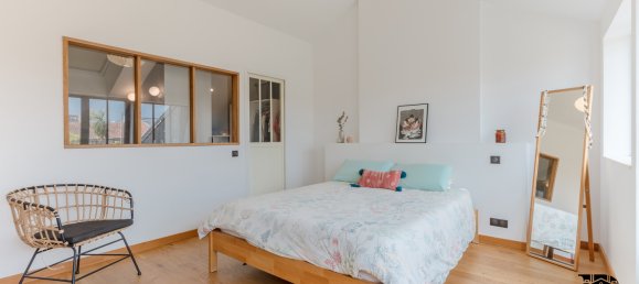 4 Schlafzimmer Doppelhaus in Bordeaux, France, Nr. 102488 5