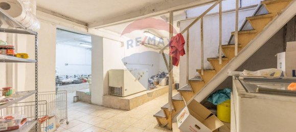 4 rooms Commercial property in Rome, Italy No. 356198 24