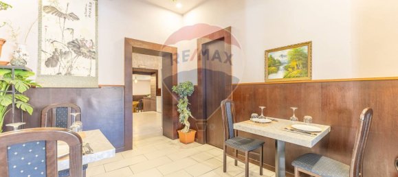 4 rooms Commercial property in Rome, Italy No. 356198 3