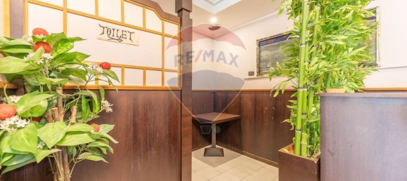 4 rooms Commercial property in Rome, Italy No. 356198 8