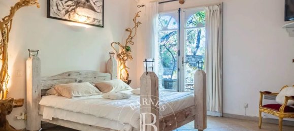 8 bedrooms Villa in Saint-Florent, France No. 58759 14