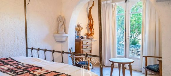 8 bedrooms Villa in Saint-Florent, France No. 58759 19