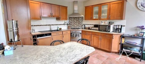 5 bedrooms House in Fouquereuil, France No. 315520 3