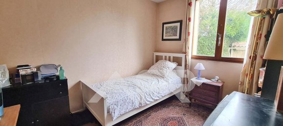 3 bedrooms Apartment in Chatou, France No. 163139 2