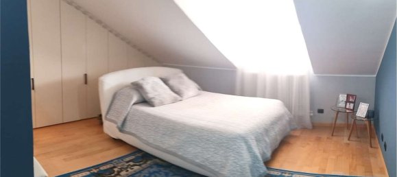 3 rooms Apartment in Cuneo, Italy No. 77090 11