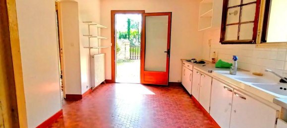 4 bedrooms House in Bergerac, France No. 277832 4