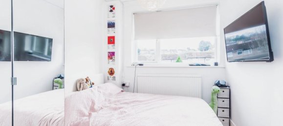 2 bedrooms House in South Croydon, United Kingdom No. 8113 7