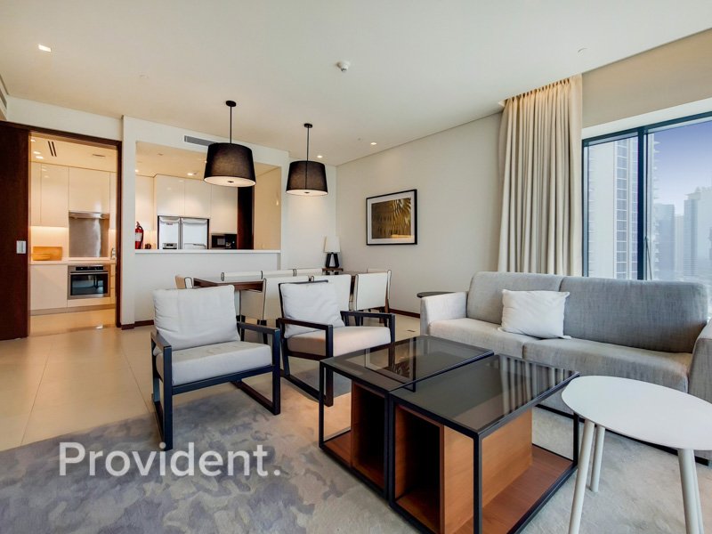 2 Schlafzimmer Wohnung in The Hills, UAE, Nr. 4449