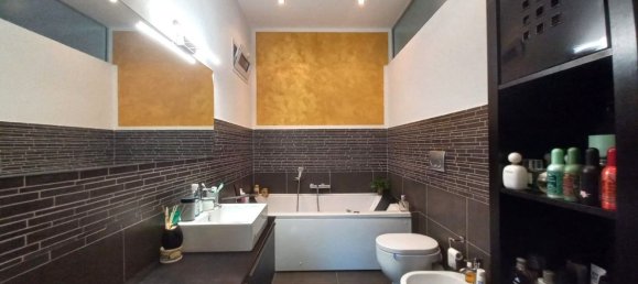 4 bedrooms Villa in Medicina, Italy No. 337791 13