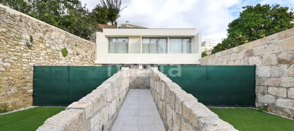 Casa de 2 dormitorios en Vila Nova de Gaia, Portugal No. 111559 26