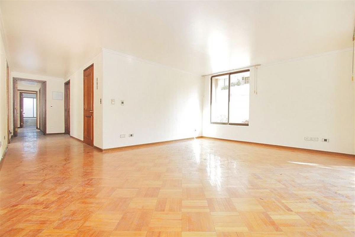 3 bedrooms Apartment in Santiago, Chile No. 3745