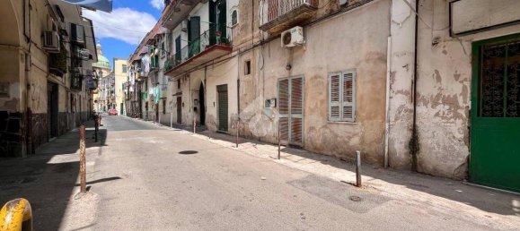 2 bedrooms Apartment in Naples, Italy No. 311730 12