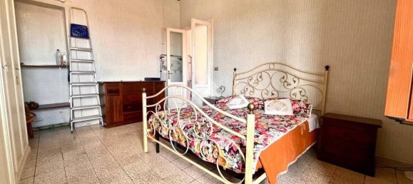 2 bedrooms Apartment in Naples, Italy No. 311730 16