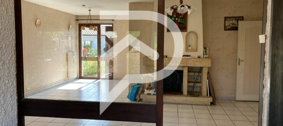 Casa de 4 dormitorios en Vayres, France No. 277801 5