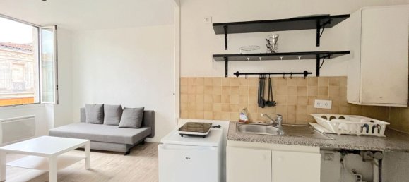 1 bedroom Apartment in Bordeaux, France No. 103043 6