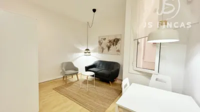 Apartamento de 1 dormitorio en Ciudad Vieja, Spain No. 158150