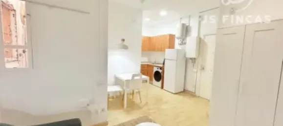 Apartamento de 1 dormitorio en Ciudad Vieja, Spain No. 158150 2