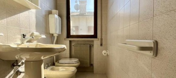 Вилла с 7 комнатами в Монтичелло Конте Отто, Италия № 107147 36