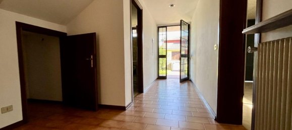 Вилла с 7 комнатами в Монтичелло Конте Отто, Италия № 107147 4