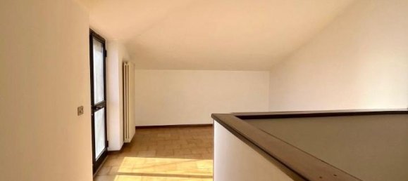 Вилла с 7 комнатами в Монтичелло Конте Отто, Италия № 107147 40