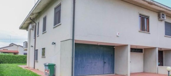 Вилла с 7 комнатами в Монтичелло Конте Отто, Италия № 107147 48