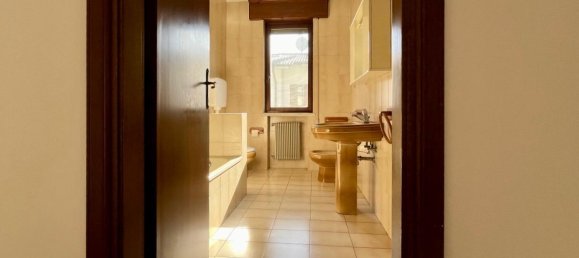 Вилла с 7 комнатами в Монтичелло Конте Отто, Италия № 107147 27