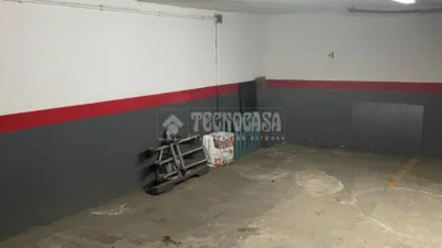 13m² Garage in Madrid, Spain No. 139805