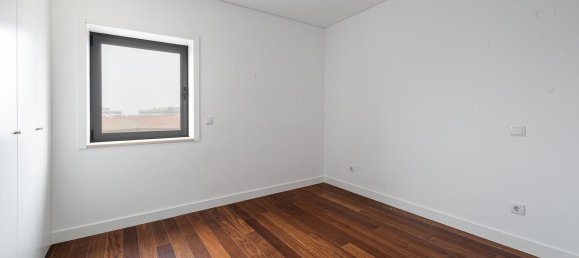 4 rooms Apartment in Porto, Portugal No. 144553 21