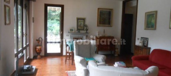 5 bedrooms Villa in Invorio, Italy No. 166367 16