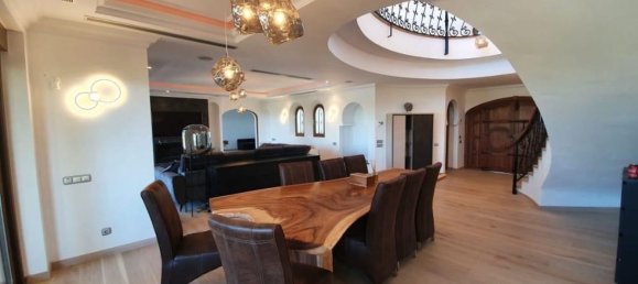 Дом с 6 спальнями в Бенахавис, Испания № 145157 10