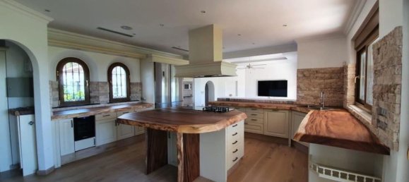 Дом с 6 спальнями в Бенахавис, Испания № 145157 13