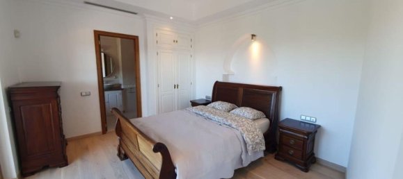 Дом с 6 спальнями в Бенахавис, Испания № 145157 20