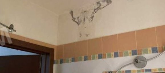 5 rooms House in Cento, Italy No. 309393 8