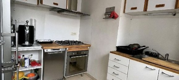 Apartamento de 2 dormitorios en Asnieres-sur-Seine, France No. 186483 2