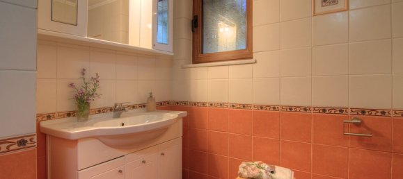 300m² Commercial property in Chania, Greece No. 4257 14