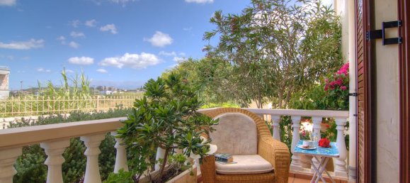 300m² Commercial property in Chania, Greece No. 4257 3