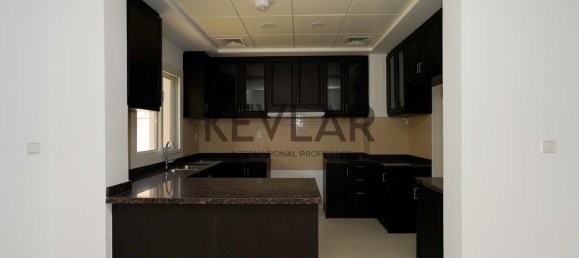 2 bedrooms Villa in Serena, UAE No. 13257 15