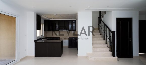 2 bedrooms Villa in Serena, UAE No. 13257 23