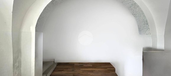 2 bedrooms House in Chieti, Italy No. 188927 4