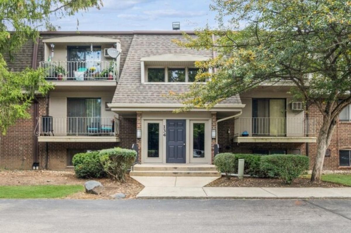 2 bedrooms House in Naperville, USA No. 385513