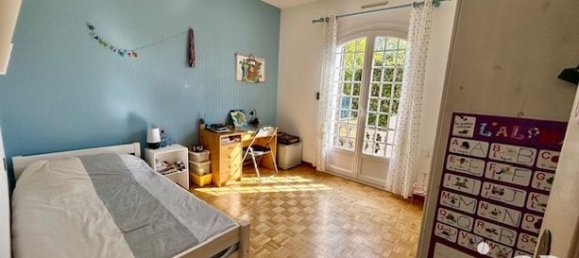 3 bedrooms House in Vayres, France No. 277731 7