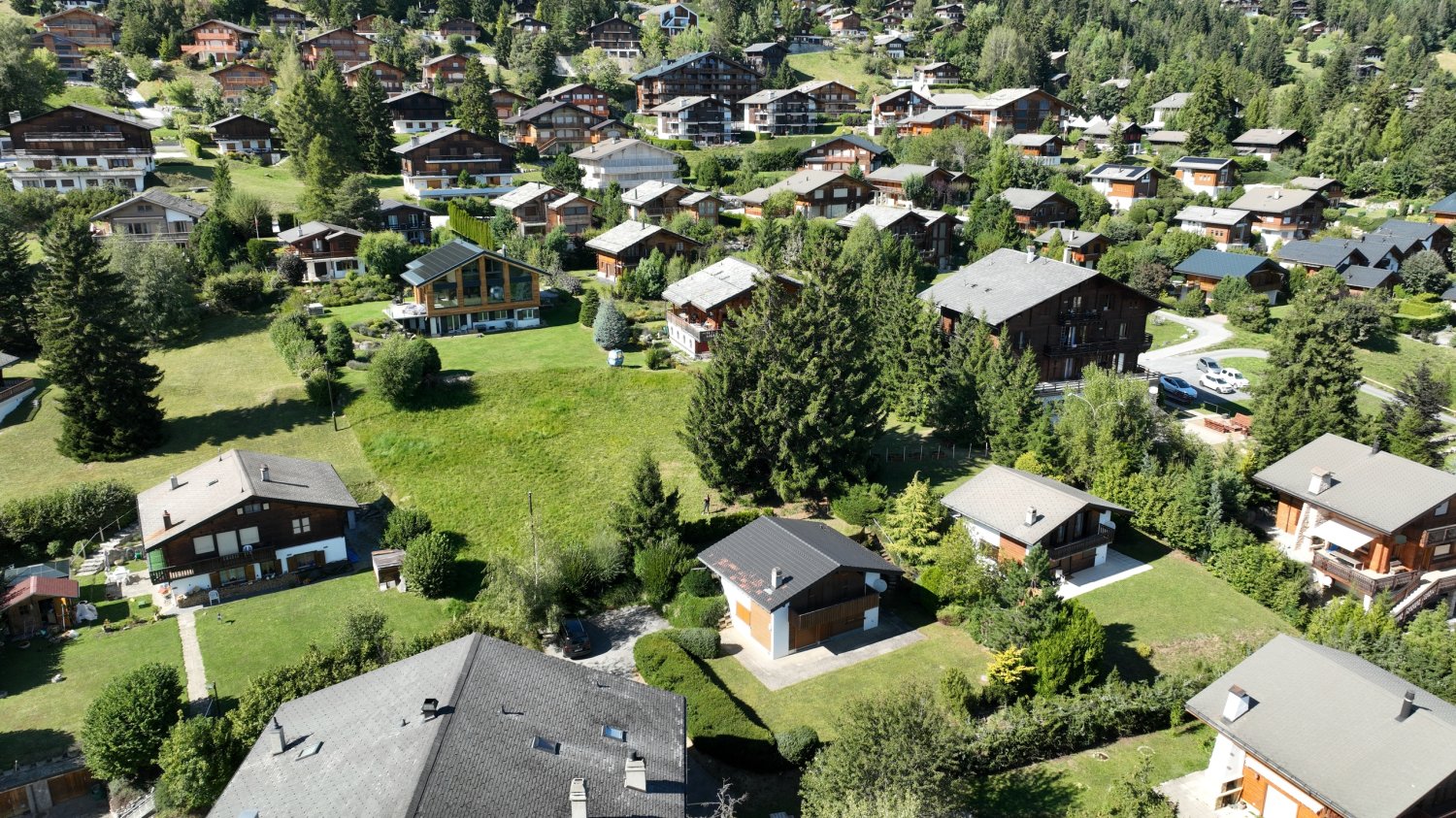 Terreno em Ayent, Switzerland 3730 m² N.º 257