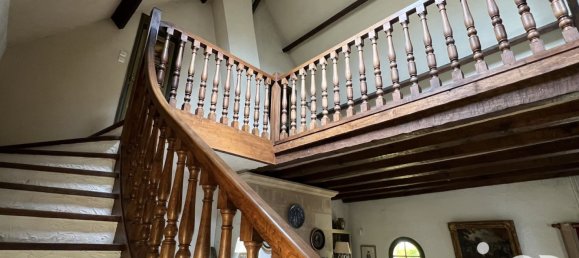 5 bedrooms House in Esvres, France No. 70304 6